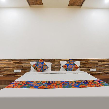 Fabexpress Jai Manglam Service Apartment Nagpur Exteriör bild